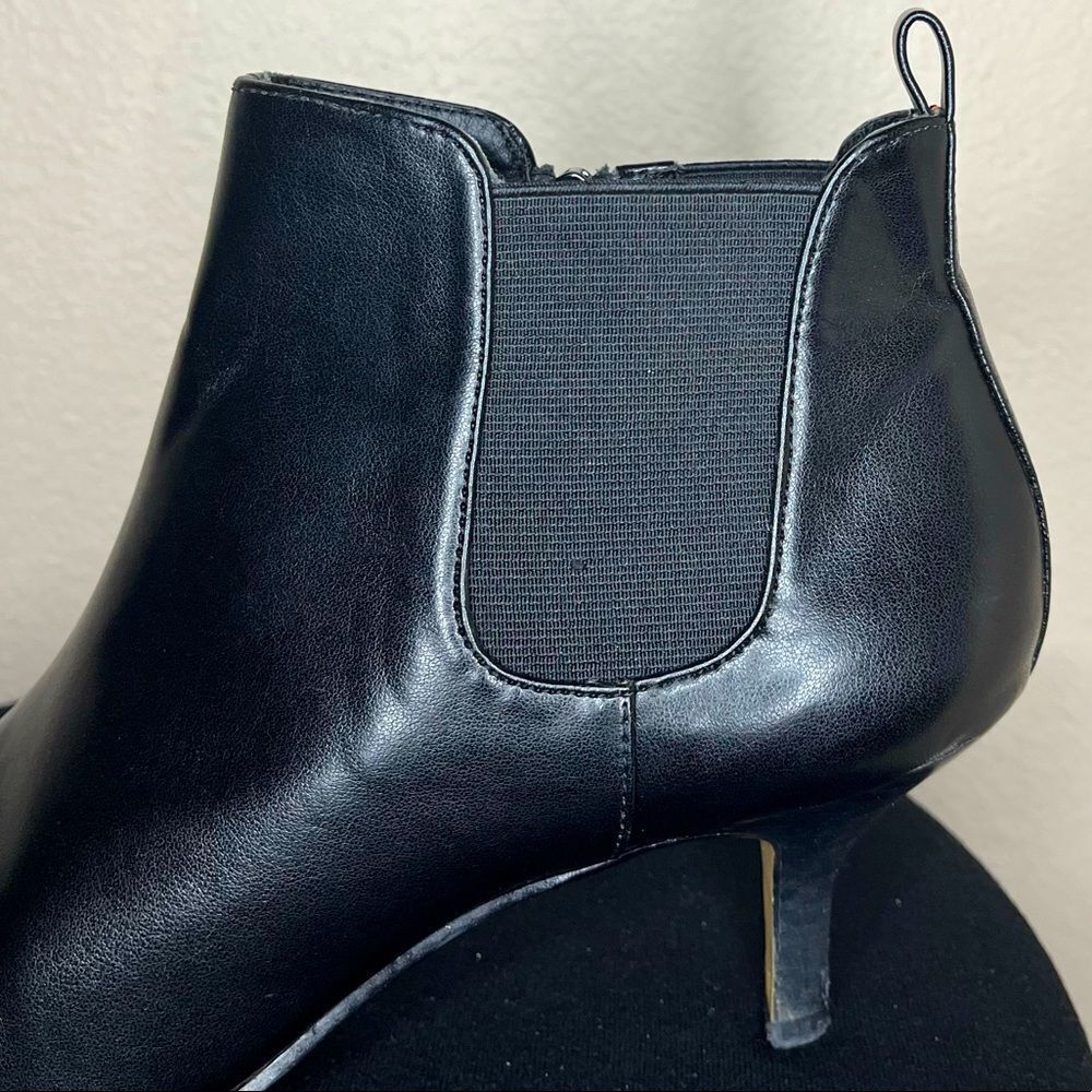 Donald J. Pliner Women’s Ankle Boots Black Leather Booties Size: 8 - Picture 4 of 12